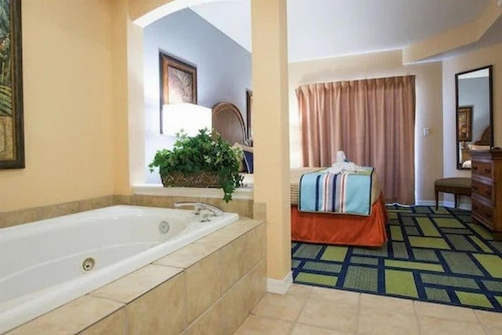 Room image 2