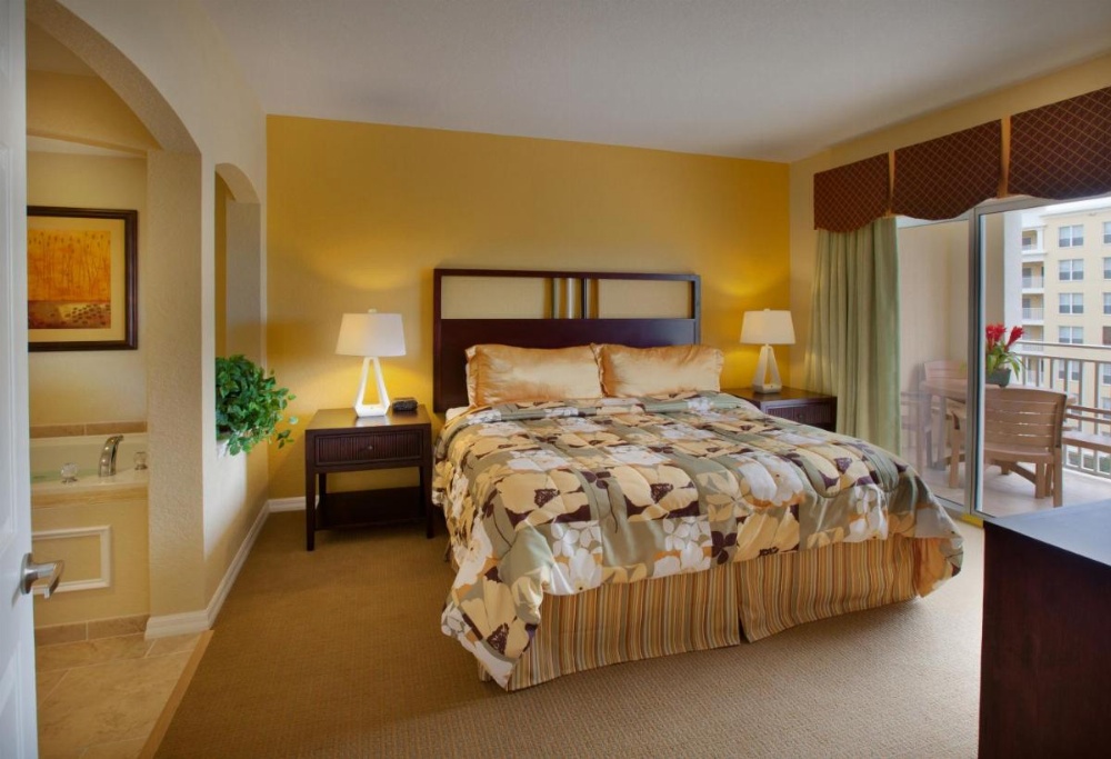 One-Bedroom King Handicap Accessible - Full